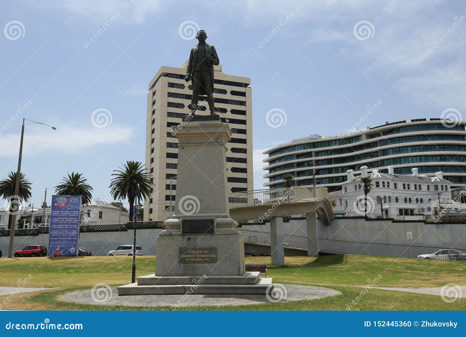 Captain Cook Statue Toppled In Defiant Act On Australia Day Eve ...